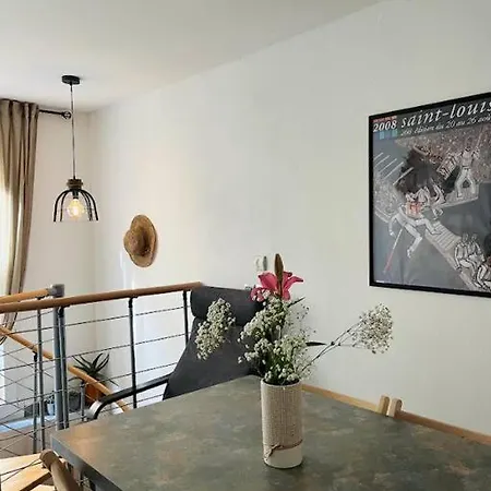 Maison *