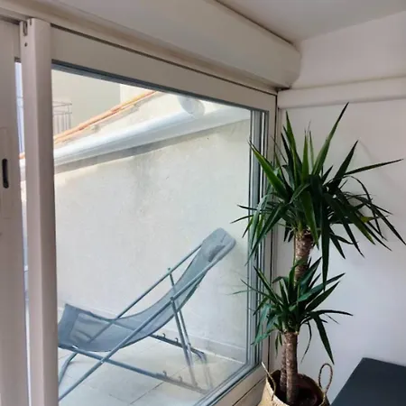 Maison *
